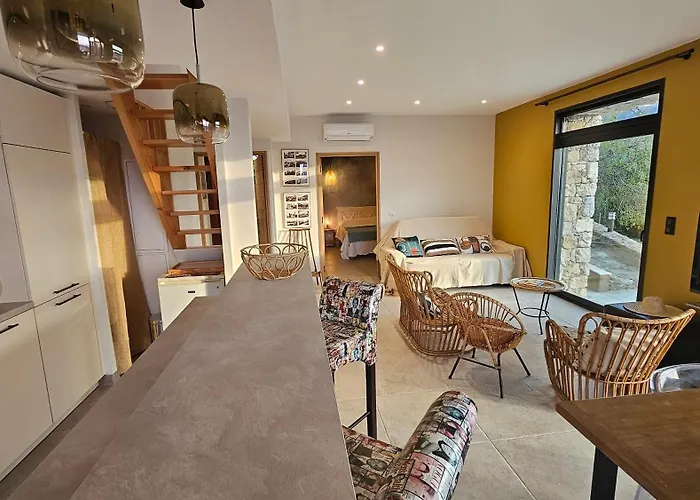 ヴィラ A Chiusella *