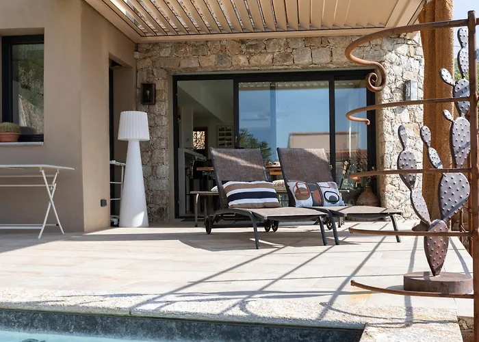 A Chiusella Villa Belgodere (Corsica)